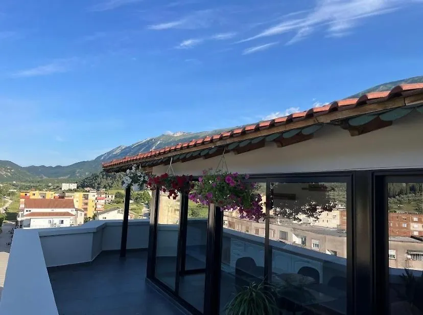 My Sky Permet Apartamento 0*,