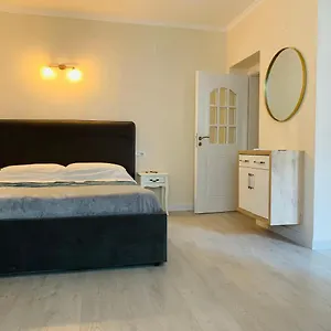 N&n Apartment